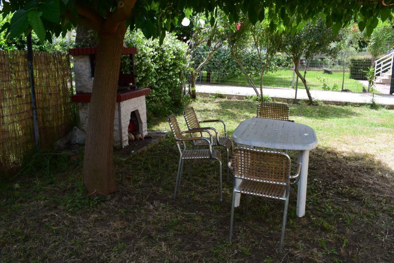 Dimar1 Seaside Apartment Paralia Dionysiou Dış mekan fotoğraf
